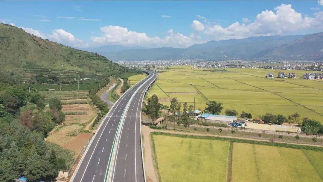 築幸福之路:雲南華麗高速公路營盤山隧道具備雙向通車條件|雲南|營盤