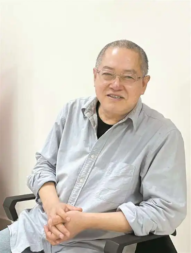 独家首播:作家庞贝《乌江引》,长征解密与文学解码|乌江引|长征|文学_新浪新闻