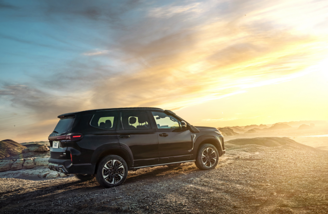 上汽大通maxus领地圈出了高端硬派越野suv的领地