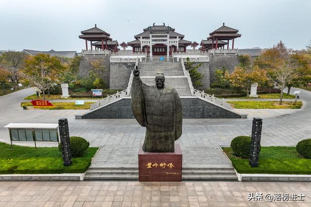 董子健为什么娶孙怡 一见钟情到离婚真相