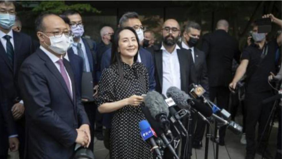 美国法院正式撤销对孟晚舟的指控,且不能再重新提起诉讼|孟晚舟_新浪新闻