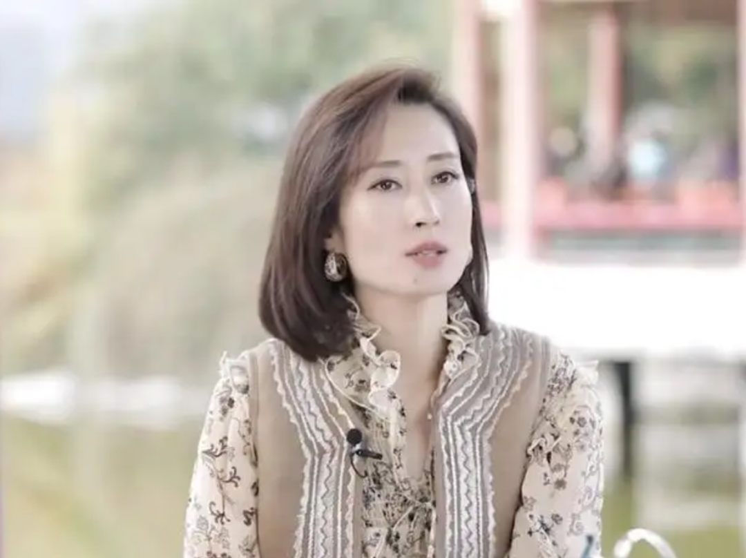 离婚8年后，刘敏涛喜讯曝光：前半生你对我爱答不理，后半生我让你高攀不起|刘敏涛|后半生|离婚_新浪新闻