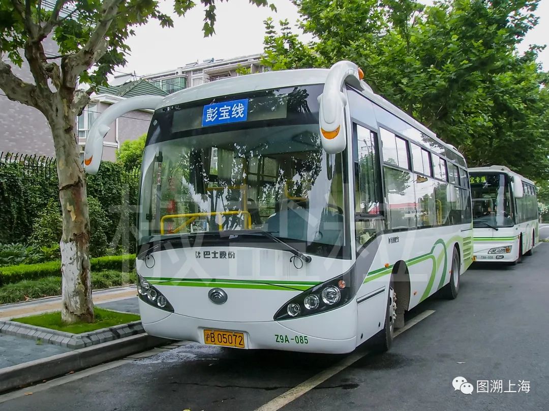 彭宝专线ZK6896HG（Z9A）型客车，东林路（贺佳伟 摄）