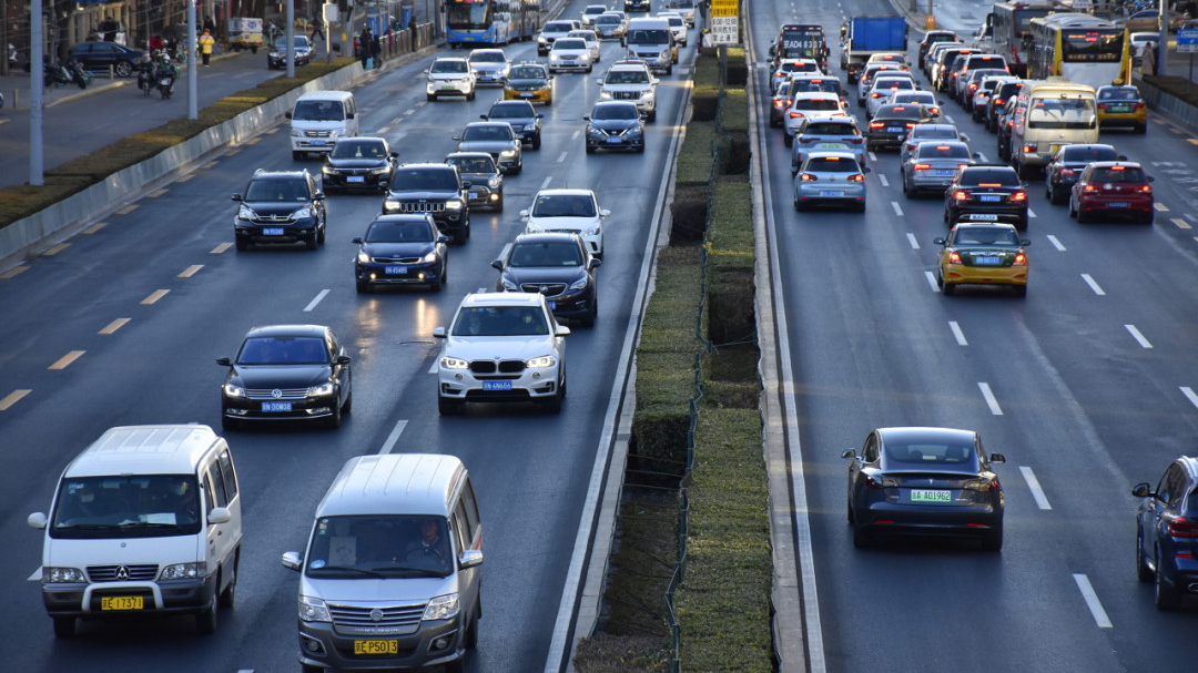 7217个！12月小客车增量指标配置数公布！附本周限行日历休闲区蓝鸢梦想 - Www.slyday.coM