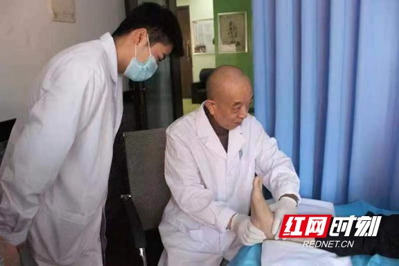 中医护理就近诊疗 非遗"独龙针"基地落户开福德雅中医诊所|针灸|中医