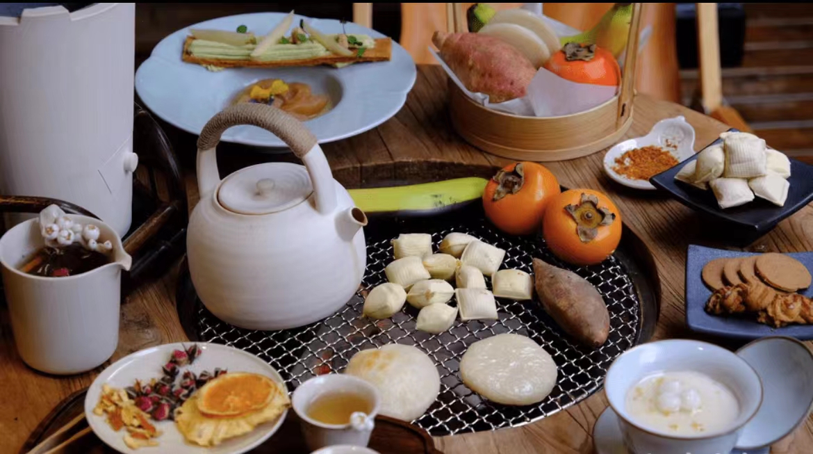 围炉煮茶火爆出圈 年轻人爱上围炉煮茶的原因