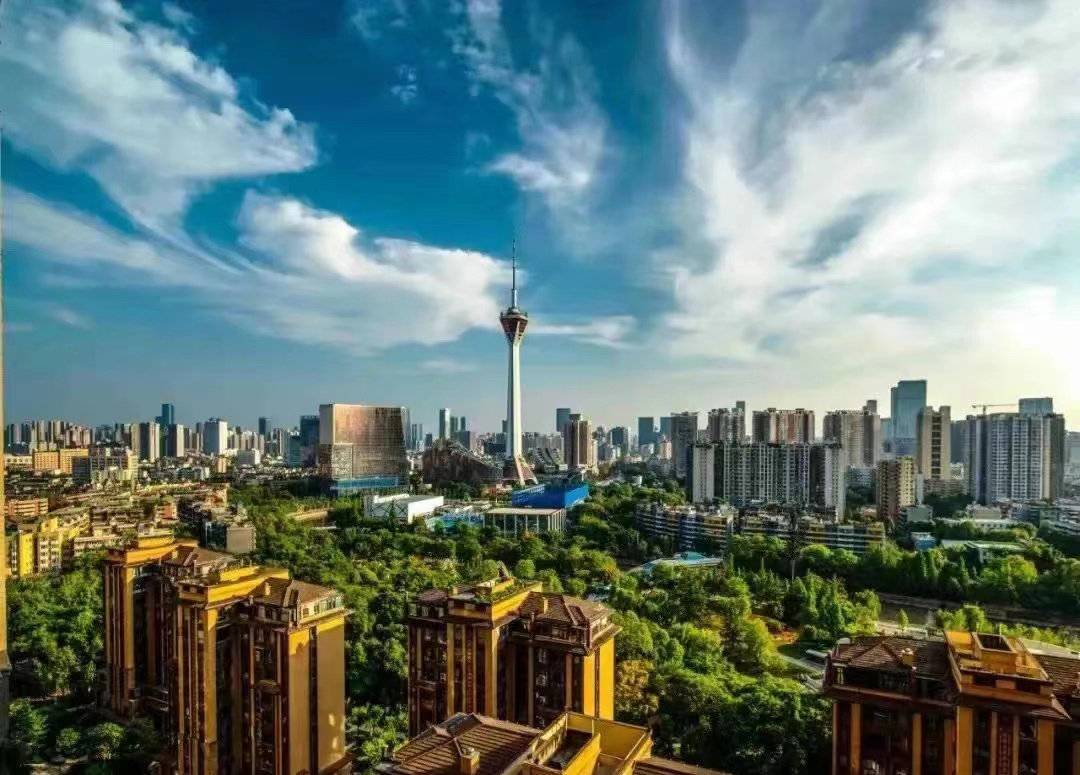 2022年成都成华区城市价值推介会举行 北湖未来公园社区片区备受关注