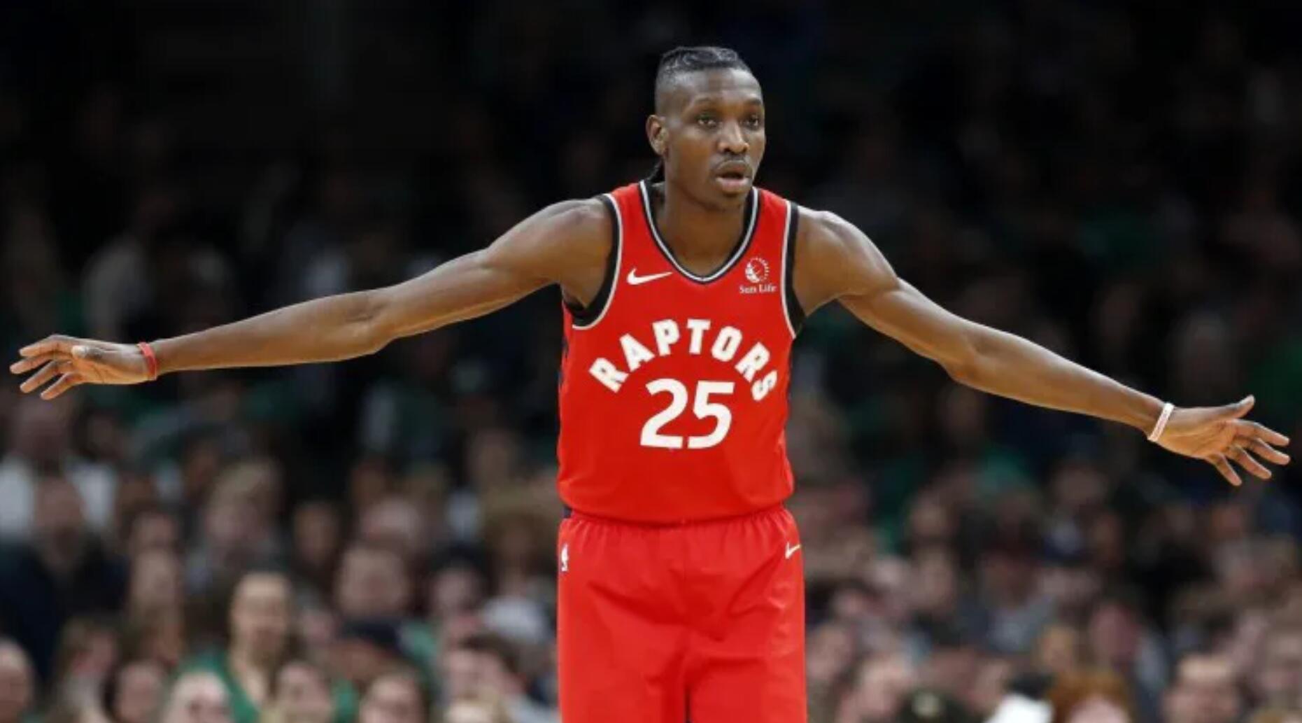 克里斯-布歇全场投篮11中7三分5中2,得到16分7篮板|布歇|克里斯|投篮