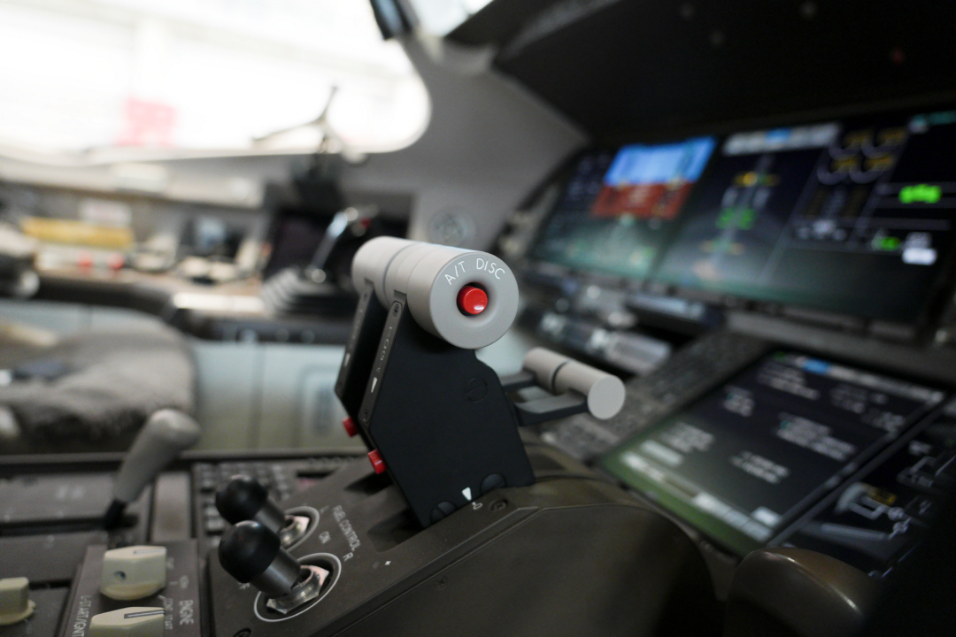 东航c919客机驾驶舱