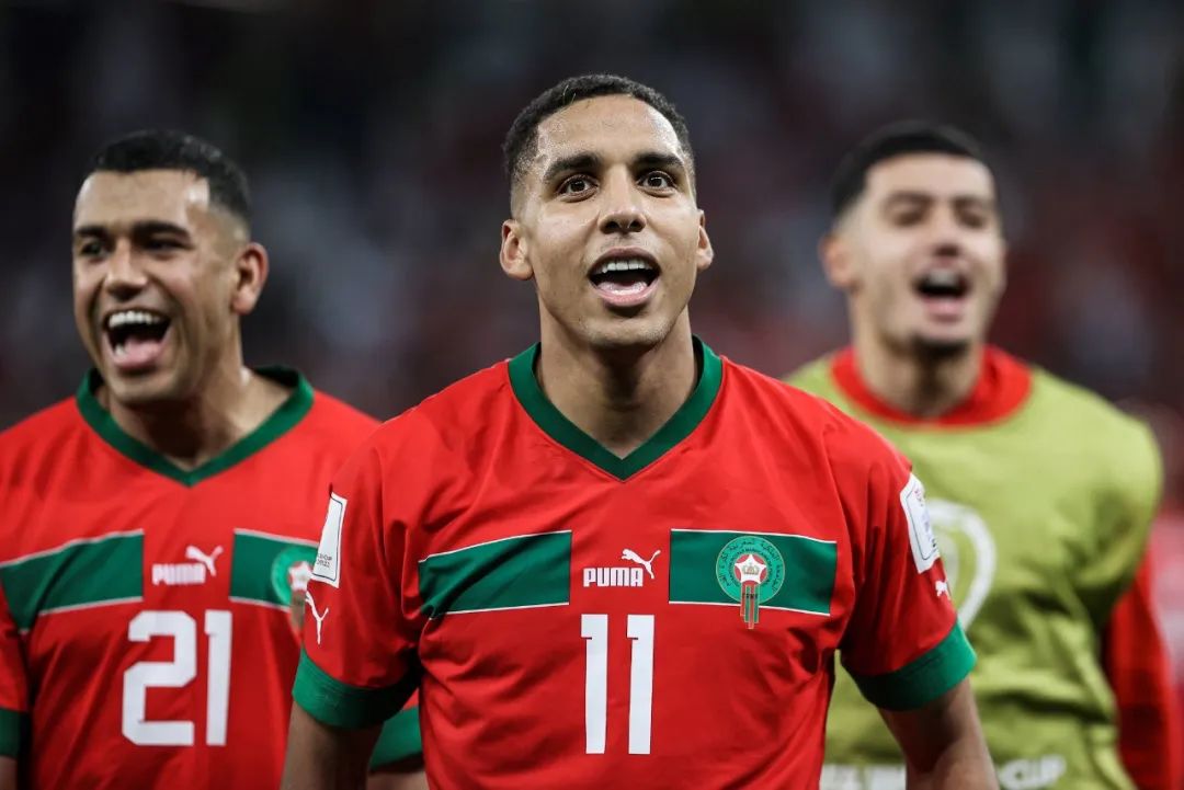 摩洛哥队首次晋级世界杯八强(西霸图片社)