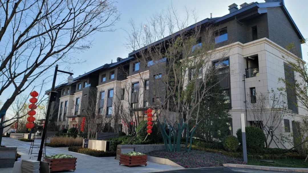 新家| 优山美地a区二期府院别墅新家交付|北京市|叠拼|乐居_新浪新闻