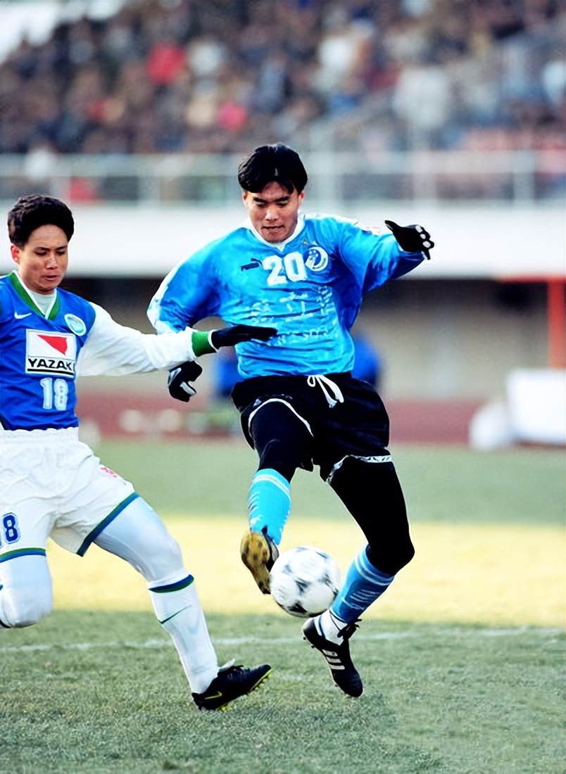 大连足球史上今天1997年李明1射2传甲a大连万达5比2广东宏远