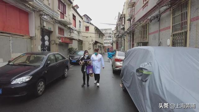 “新十条”出台后，他们走进社区老人家→