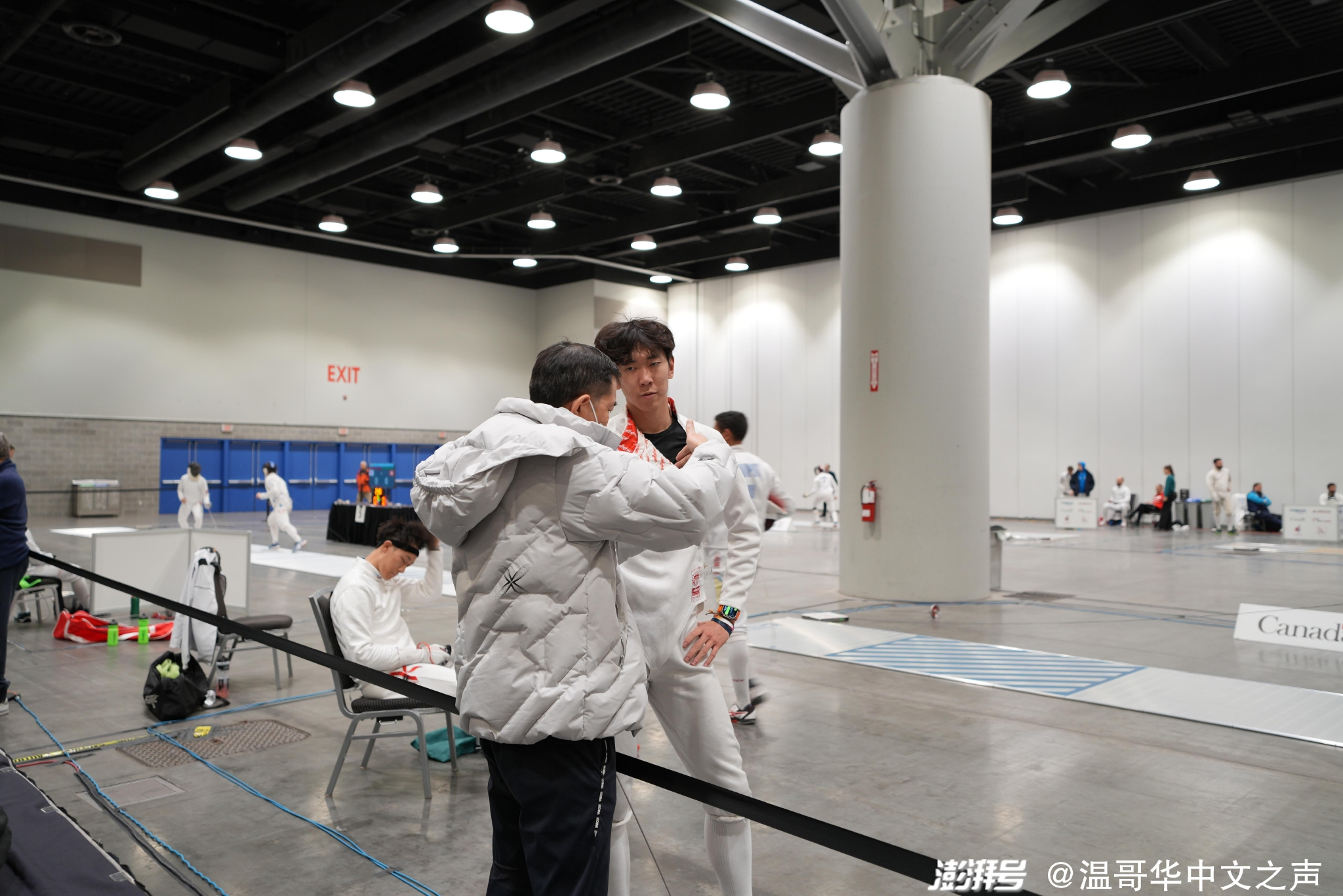 中国击剑队 兰明豪中国击剑队 王子杰中国击剑队刘永闯接受本台记者