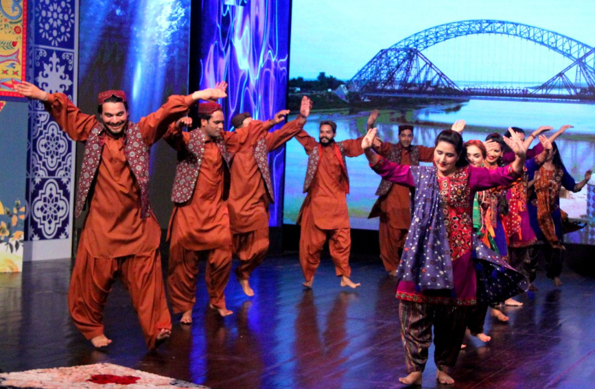 2022中巴民族音乐会上演 奏响文化交流新乐章休闲区蓝鸢梦想 - Www.slyday.coM