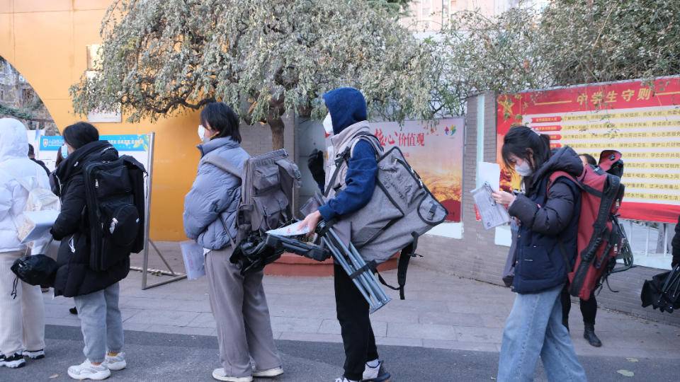 山东艺考进行时:音乐生笔试已结束,美术生正在考素描|山东省|美术生