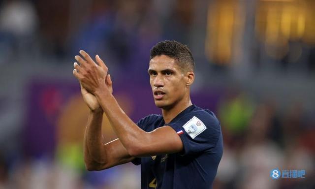 瓦拉内:闯入四强已经是不错的成绩,但最开始的目标就是夺冠|拉斐尔