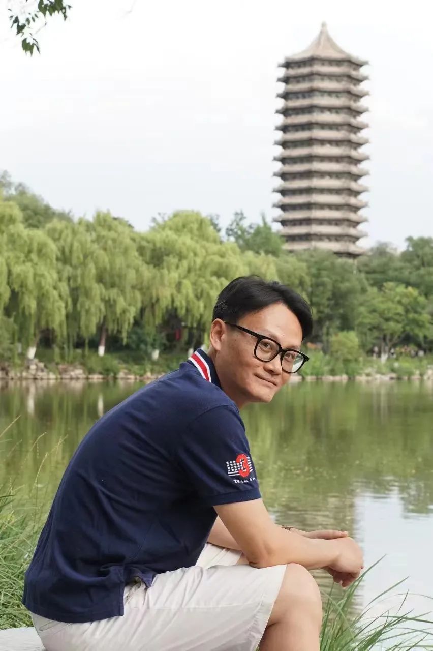 他在北大的这门课，很火爆！|哲学|北京大学|科研_新浪新闻