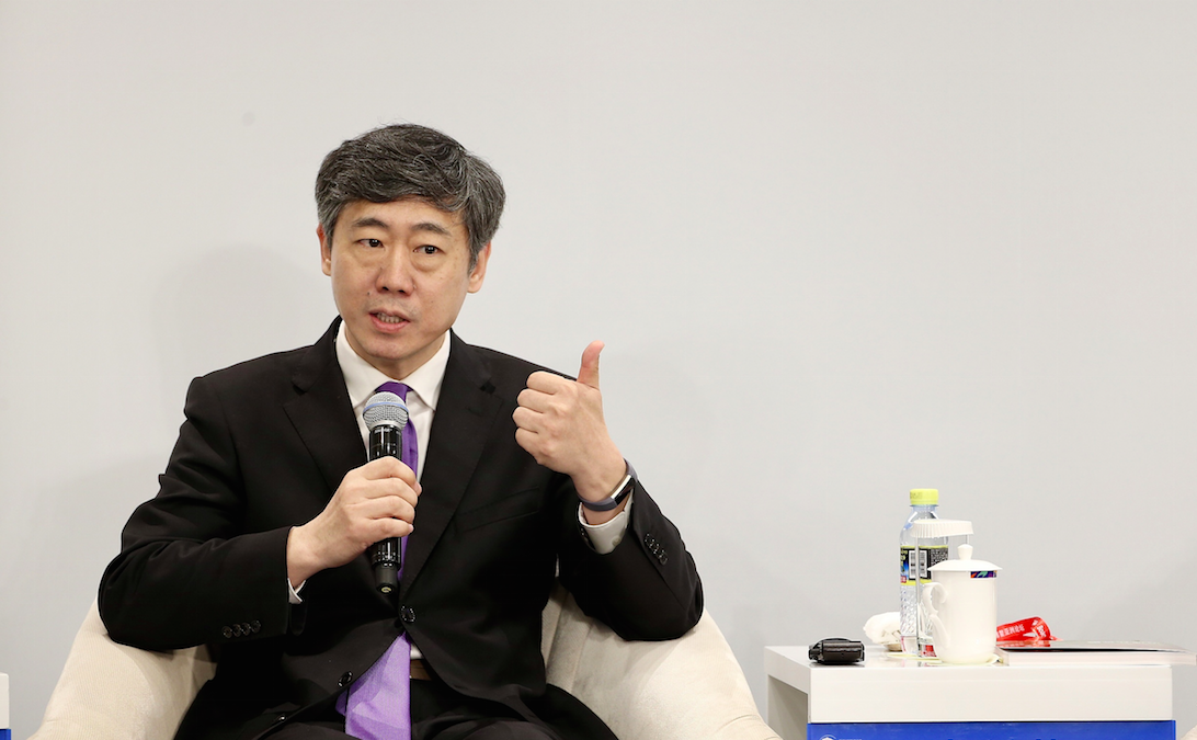 李稻葵建议“三支箭”稳增长，呼吁实施灵活退休机制
