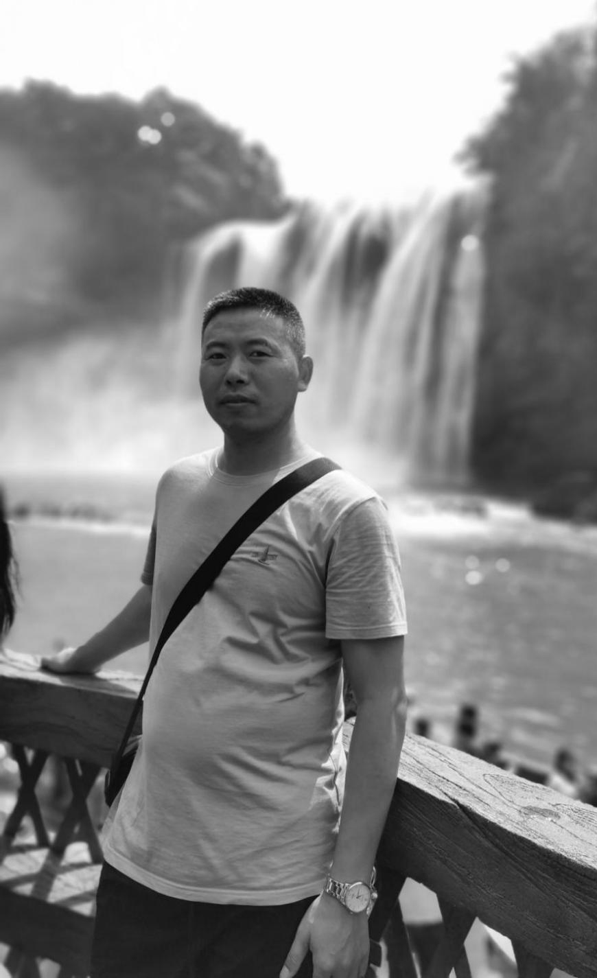 杨勇生前照片（来源：贵州省退役军人事务厅微信公众号）