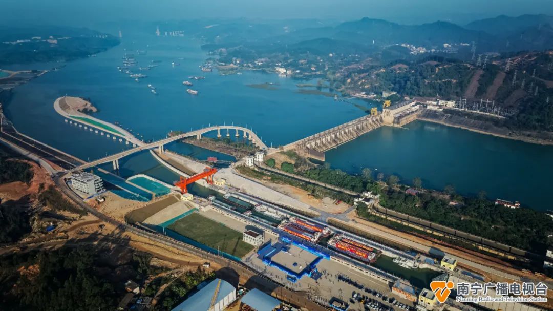 平陆运河"桥头堡"工程, 西津二线船闸建成通航|广西|船舶_新浪新闻