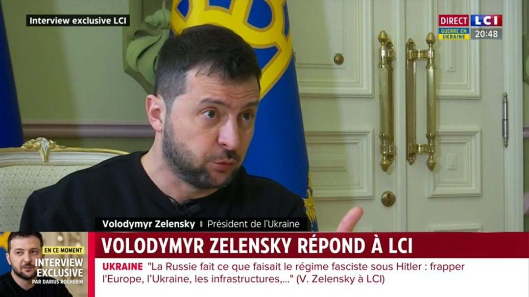 当地时间12月16日，乌克兰总统泽连斯基接受法国LCI电视台采访视频画面截图