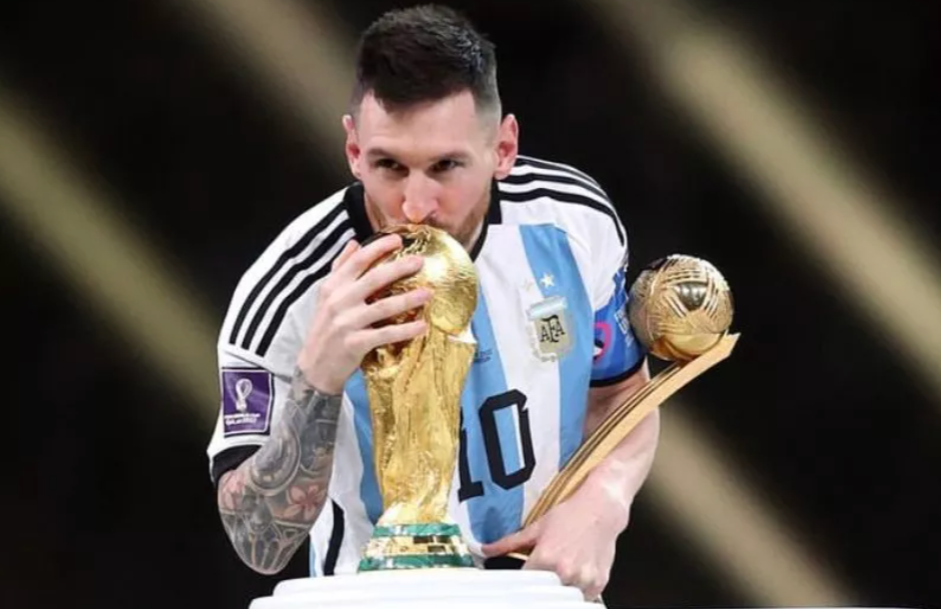 当然咯,还是会有葡萄牙语媒体会列举贝利,但我们都知道这世界杯对梅西