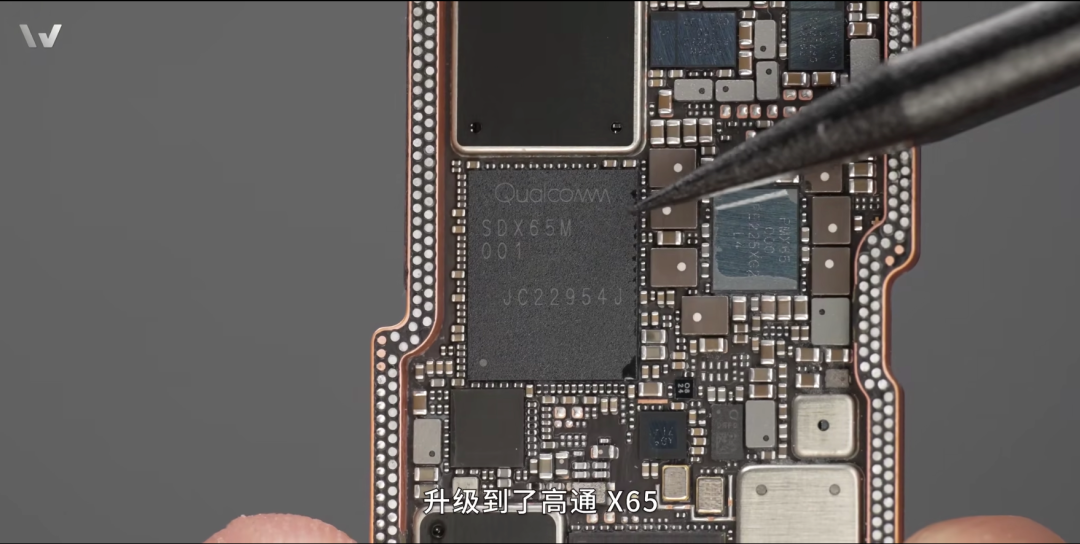 【苹果】iPhone15系列曝高通骁龙X70 5G基带芯片 信号能改善吗__财经头条