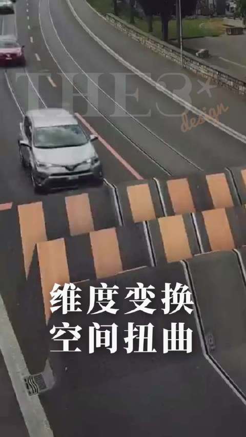 “这个世界的BUG初现端倪” 今日份艺术家：𝗗𝗶𝗿𝗸 𝗞𝗼𝘆_新浪新闻