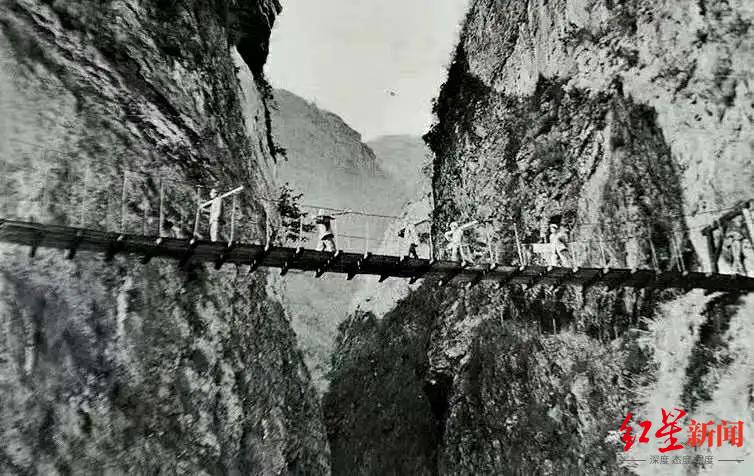红星图记|成昆线传奇:一组新老照片,见证新老成昆铁路半世纪变迁