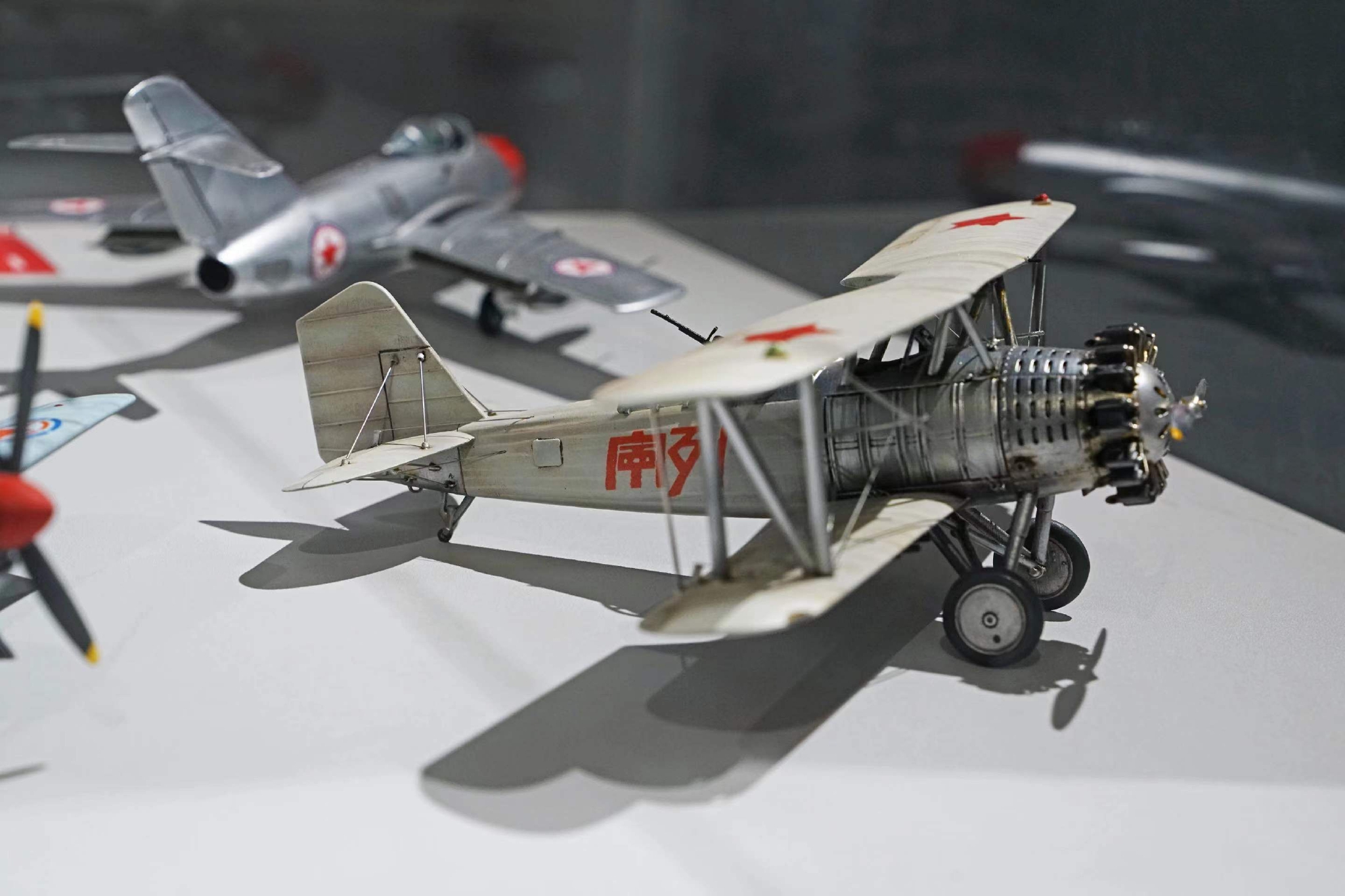 难以置信（制作航天模型）1一6年级科技小制作，展示各时代明星机型，航空航天模型展让爱好者逐梦蓝天，(图3)