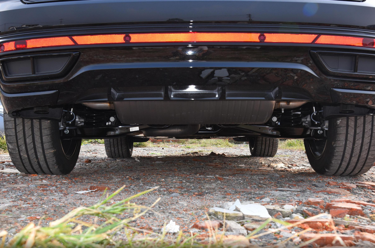 豪华与动感兼顾上汽大众途昂x实力不凡再度加盟无限超越班