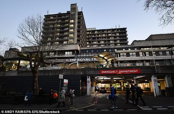 伦敦皇家自由医院资料图 图源：英国《每日邮报》