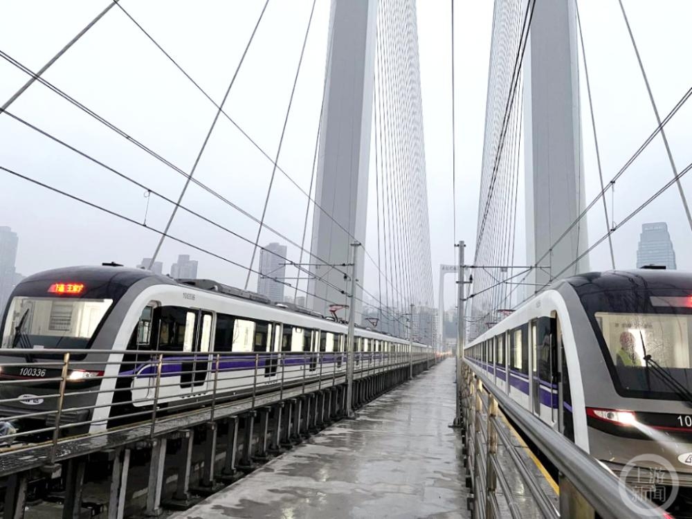 重庆轨道交通10号线二期南纪门轨道专用桥荷载试验成功.