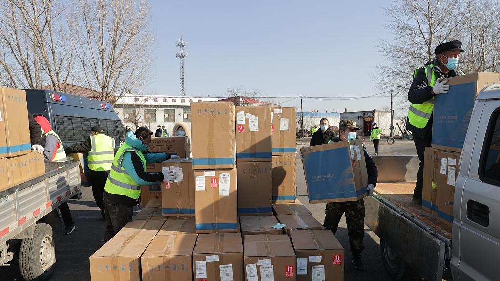 运输中的医疗物资.人民视觉&nbsp;资料图