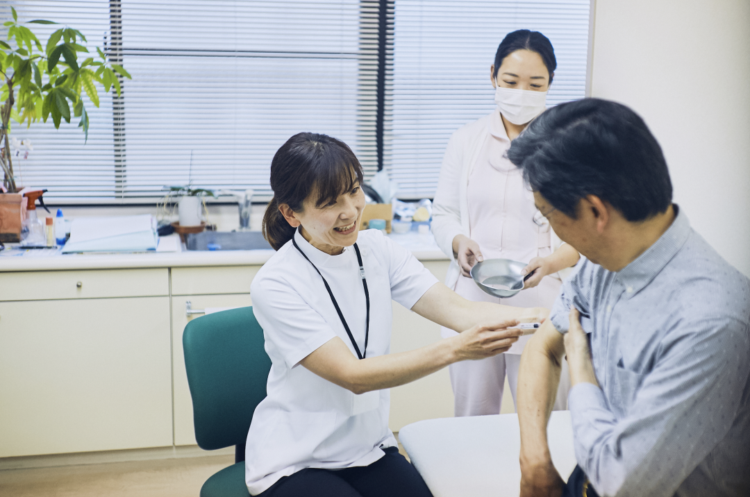 此次考验中形成的「北京经验」，将为其他省市社区医疗机构在后续流行病的诊疗中提供巨大的参考价值。