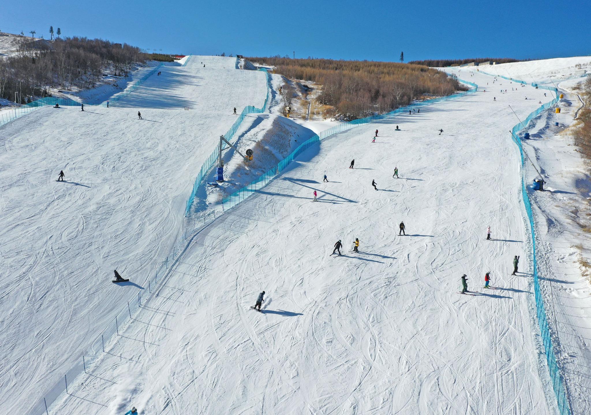元旦假期 乐享冰雪|滑雪场|张家口市|河北省_新浪新闻