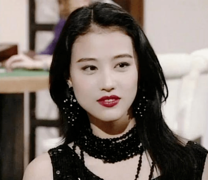 不八卦会死星人