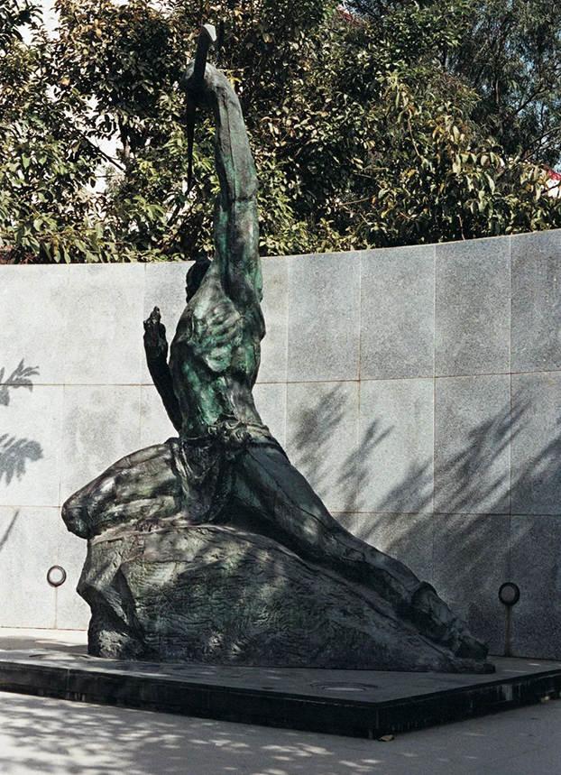 缅怀！著名艺术家侯一民去世，曾参与第三、四套人民币设计休闲区蓝鸢梦想 - Www.slyday.coM