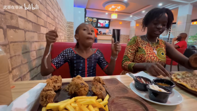 非洲成主播流量密码，江苏小伙用百余视频揭露真实非洲，刷新三观休闲区蓝鸢梦想 - Www.slyday.coM