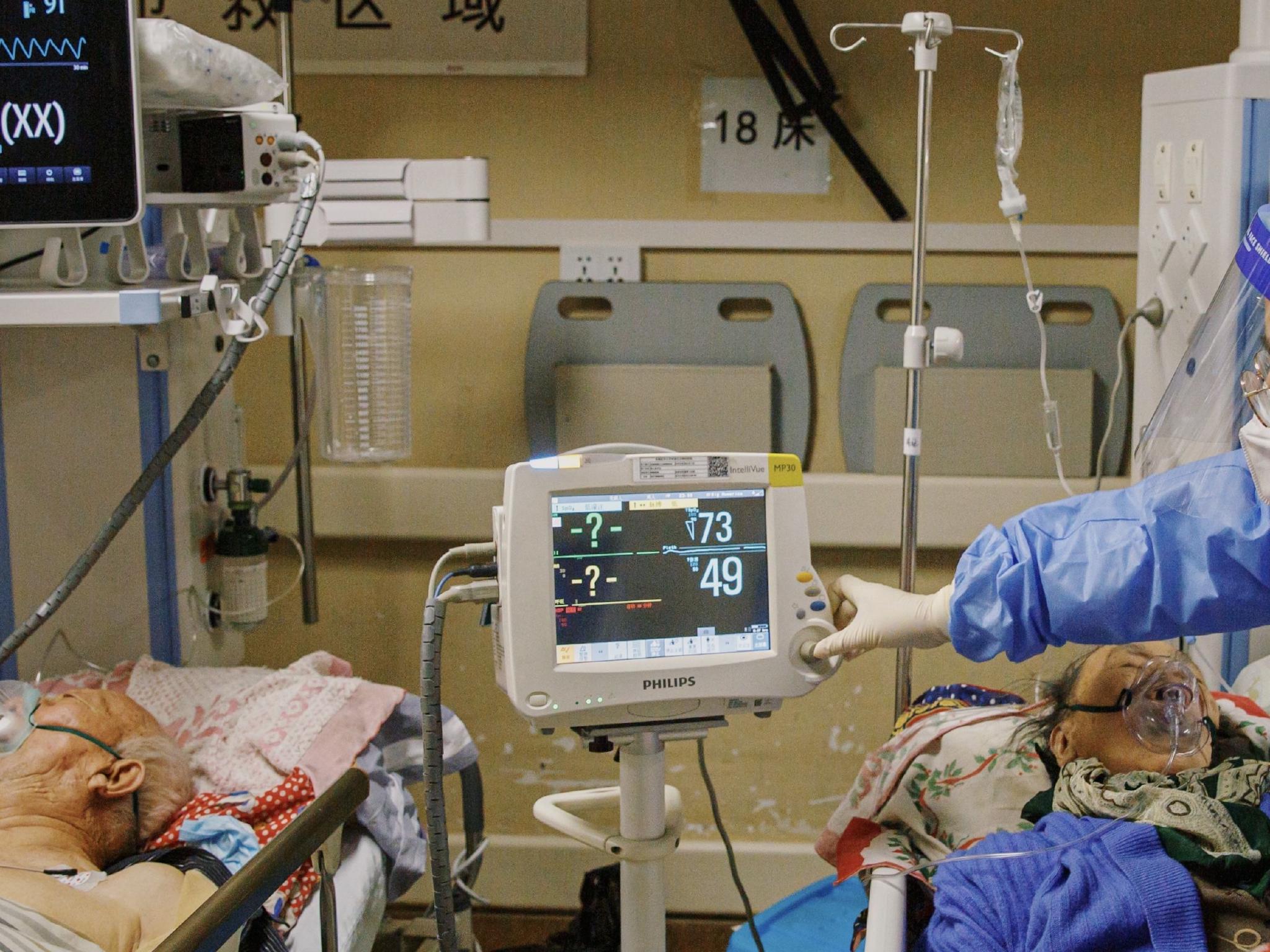 就诊高峰 朝阳医院急诊抢救室不眠夜|医院|患者|医生_新浪新闻