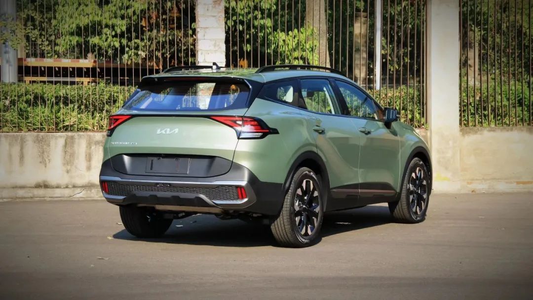 都是合资SUV实力派，好开、省油，90%的人买车必看！