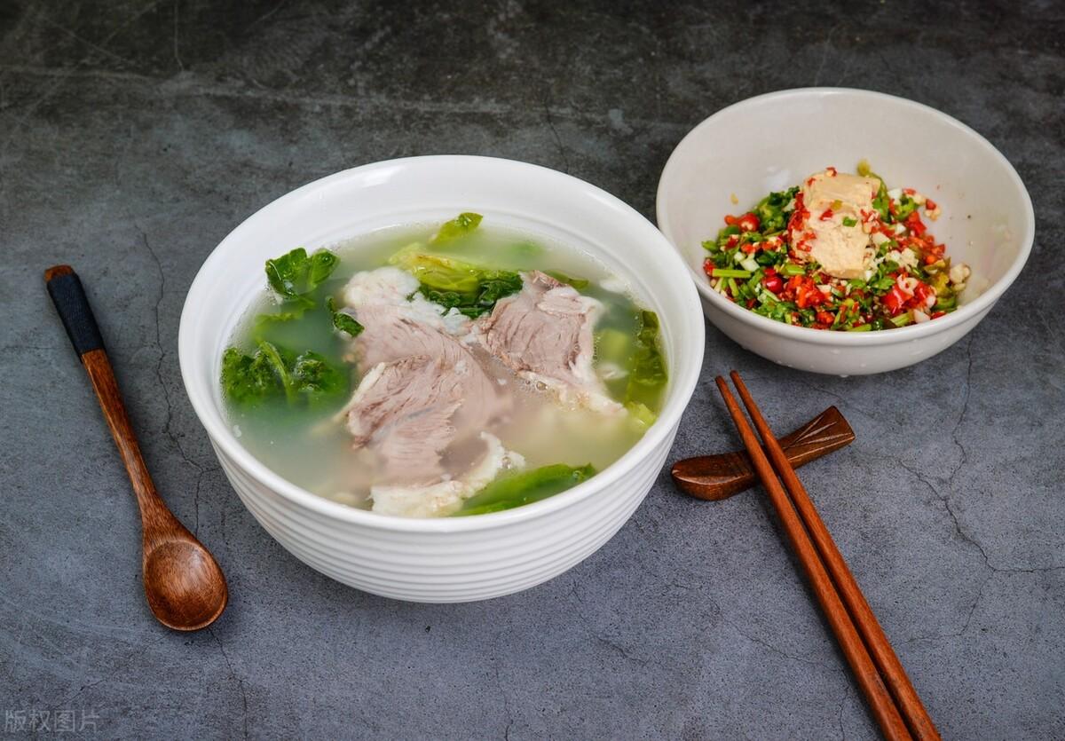 炖羊肉羊汤，牢记多“放1样”，汤白肉嫩没膻味，全家都爱吃