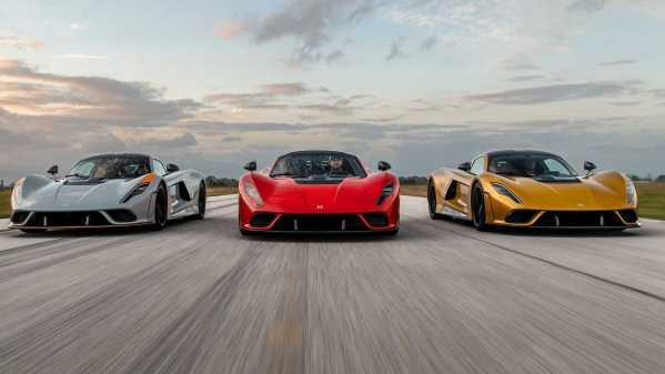 1400万元起的大玩具轩尼诗庆祝第10辆毒液f5超跑交付