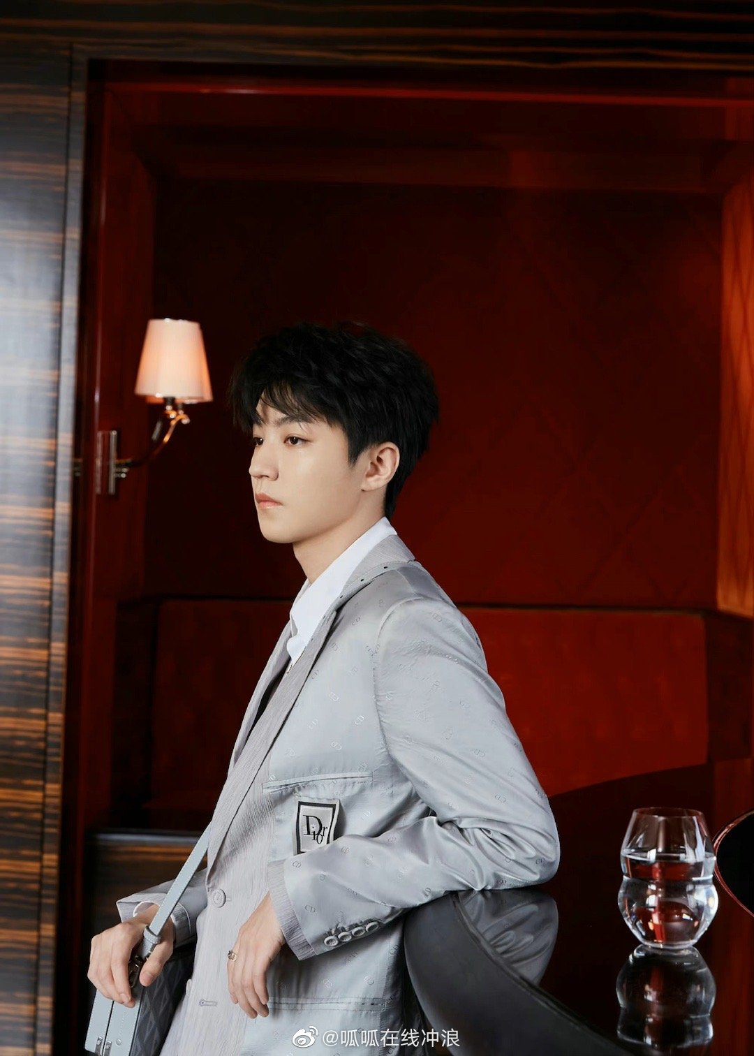 今日工作室营业的小生,王俊凯 陈飞宇|陈飞宇|王俊凯|小生_新浪新闻