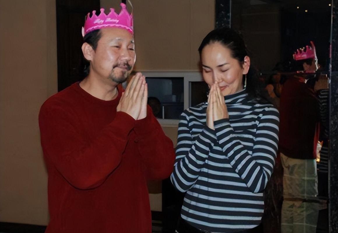 哈斯高娃|腾格尔|洪格尔_新浪新闻