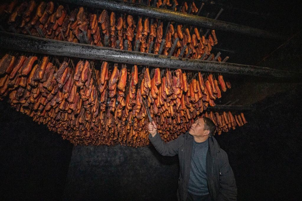 腊肉烟熏房的建造图图片