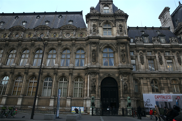 寻书欧洲|巴黎市政厅图书馆:政府"开诚布公"从这里开始|建筑_新浪财经