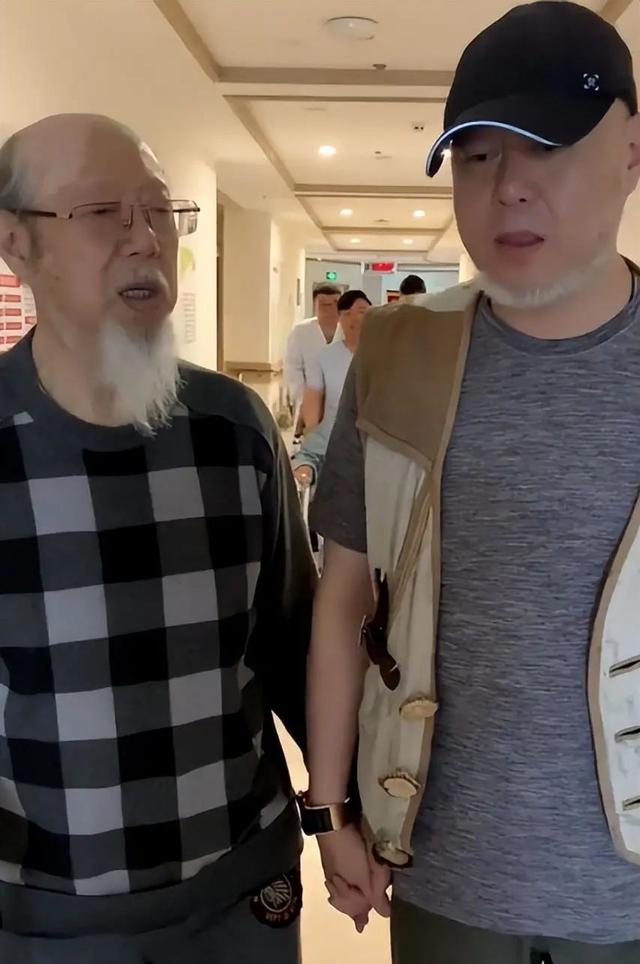 不到一个月有6位明星父母去世：火风母亲得新冠，葛优痛失慈母休闲区蓝鸢梦想 - Www.slyday.coM
