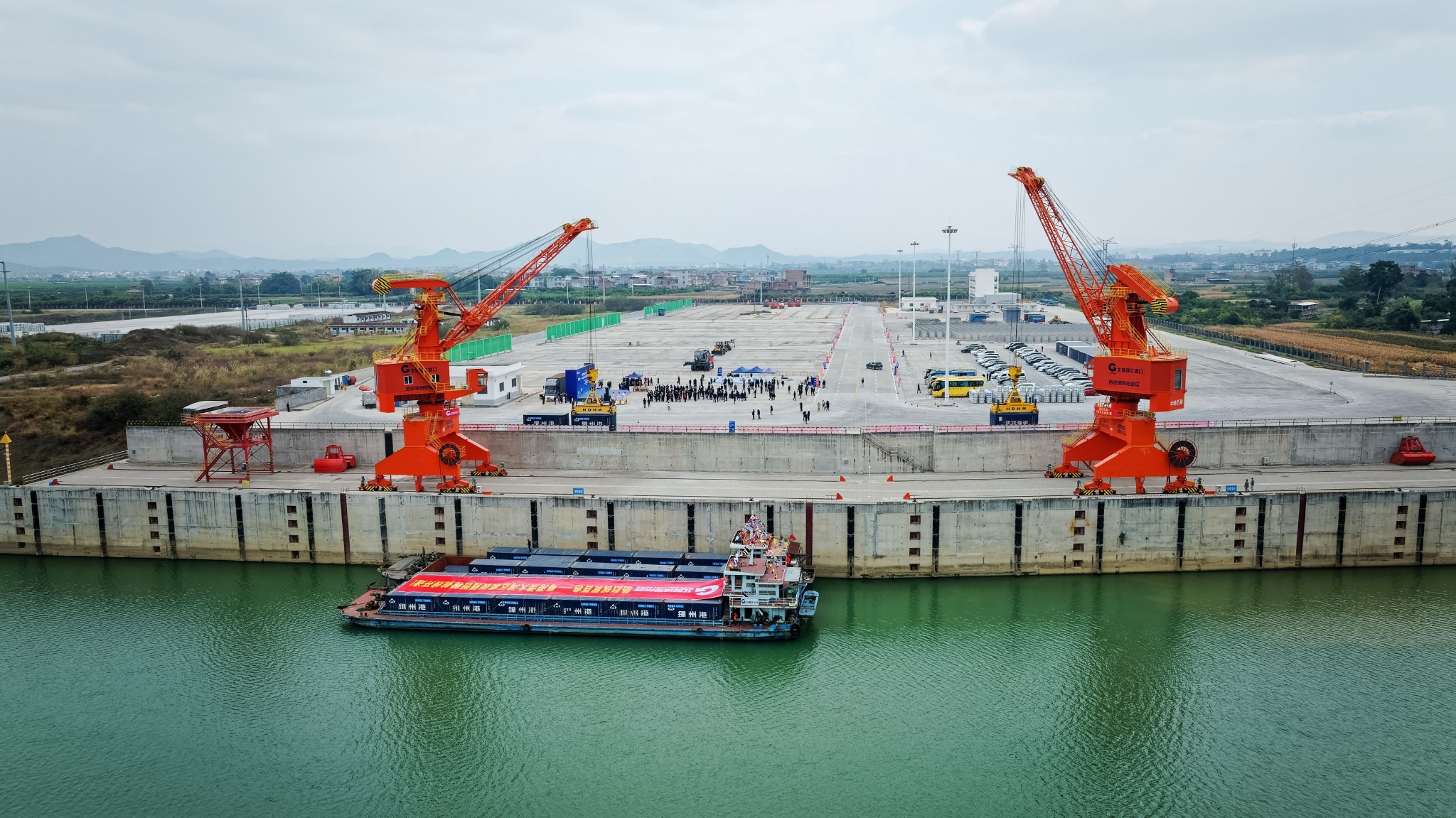 百色港头塘作业区是广西壮族自治区统筹推进的重大项目,也是广西北部